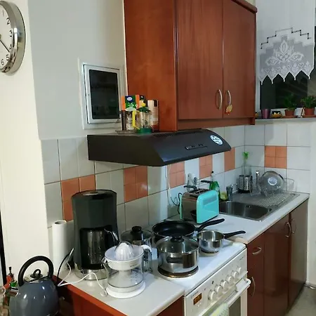 Апартаменты Nice Cloce To Eleftherias Square
